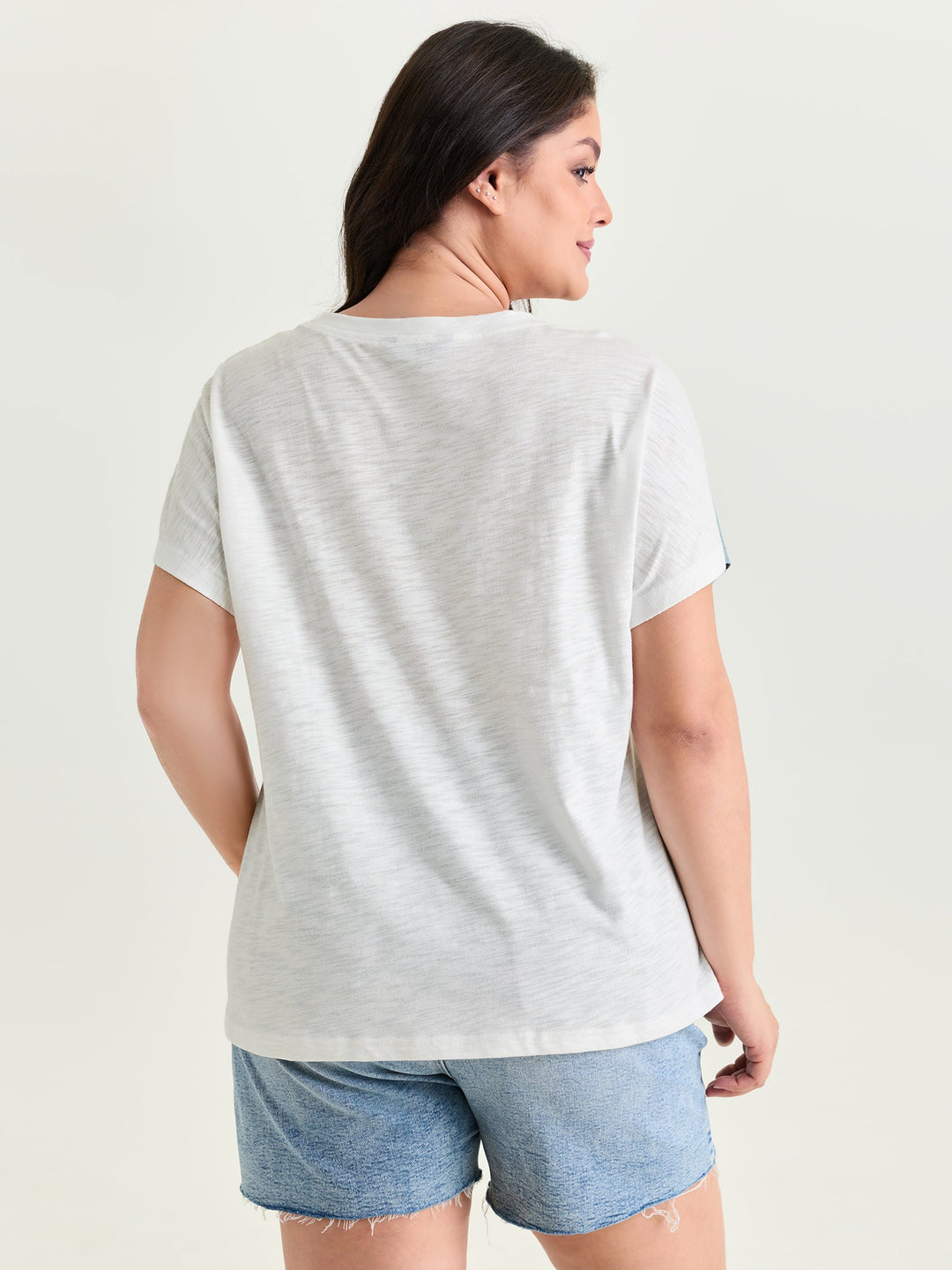 Colorblock Textured Round Neck T-Shirt