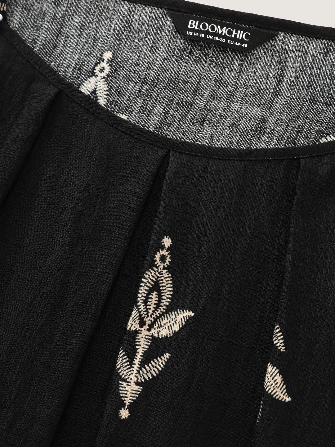 Geometric Print Color Contrast Maxi Dress