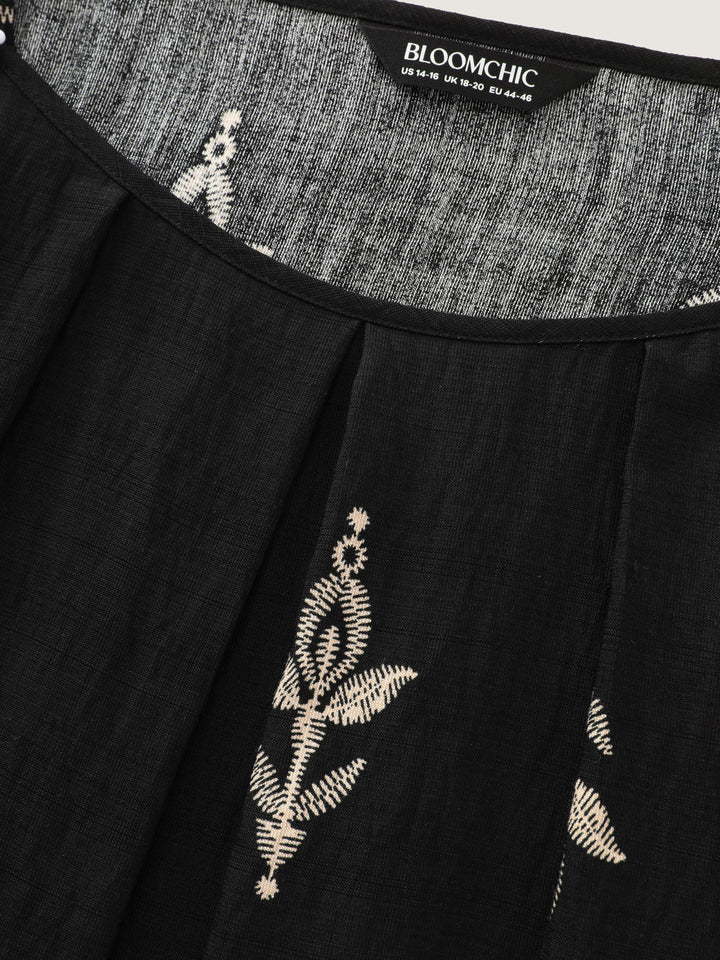 Geometric Print Color Contrast Maxi Dress