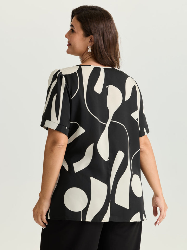 Abstract Print Knotted Blouse