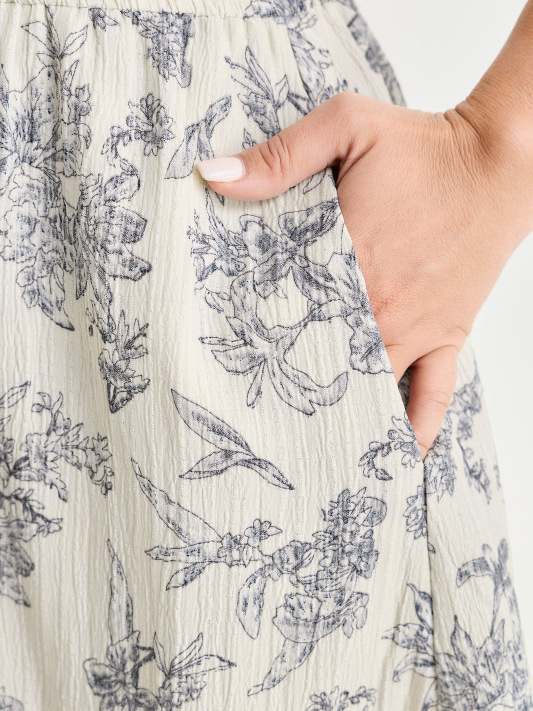 Textured Shirred Cinched Waist Maxi Dress