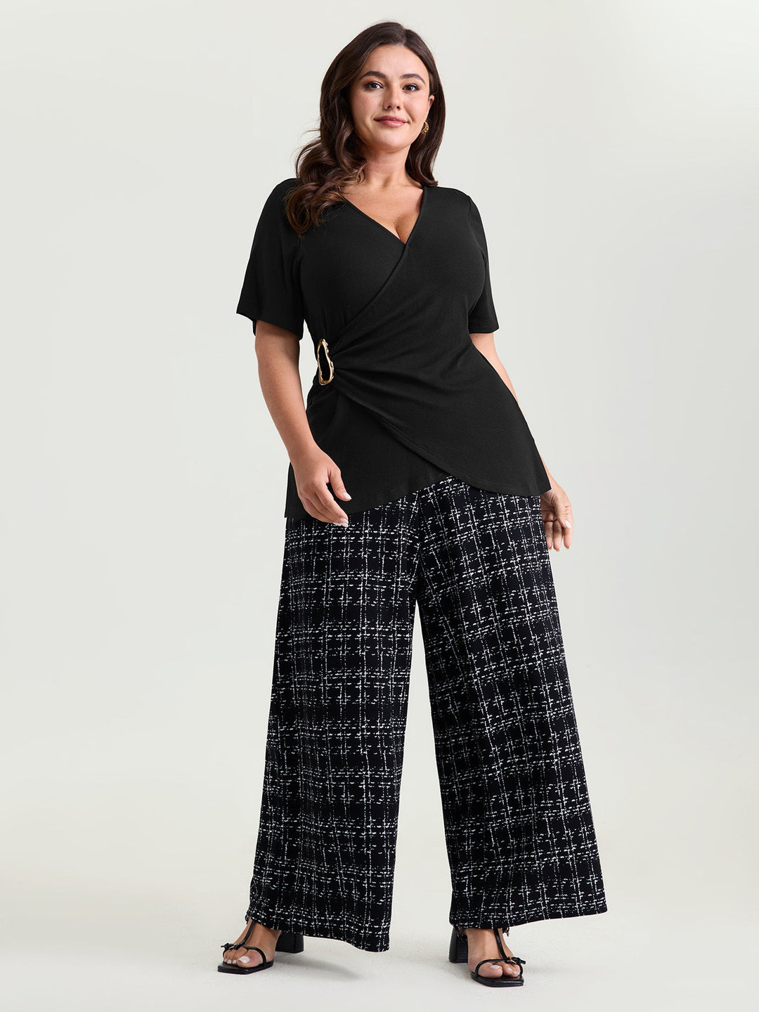 Stretchy Fitted Waist Side Placket Knit Top