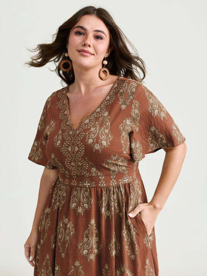 Paisley Print Pockets Shirred Waist Maxi Dress