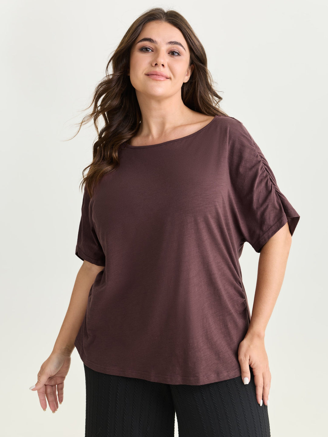 Lace Trim Plain Curvy Hem Knit Top