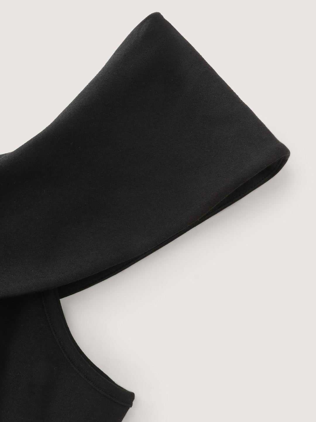 Ombre Gradient Pleated Off-Shoulder Midi Dress