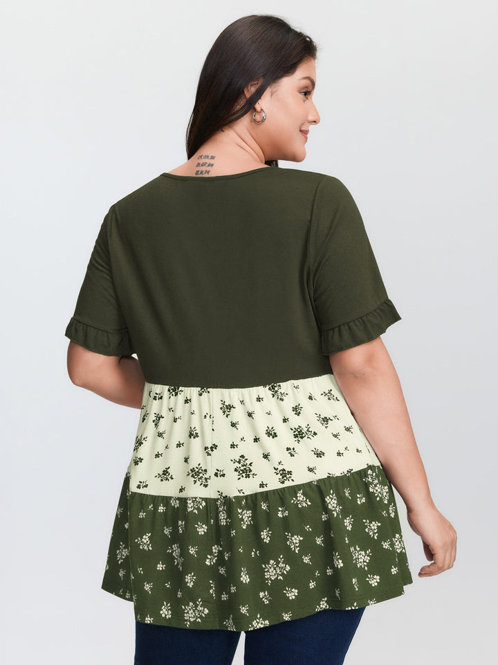 Color Contrast Floral Print Tiered Top