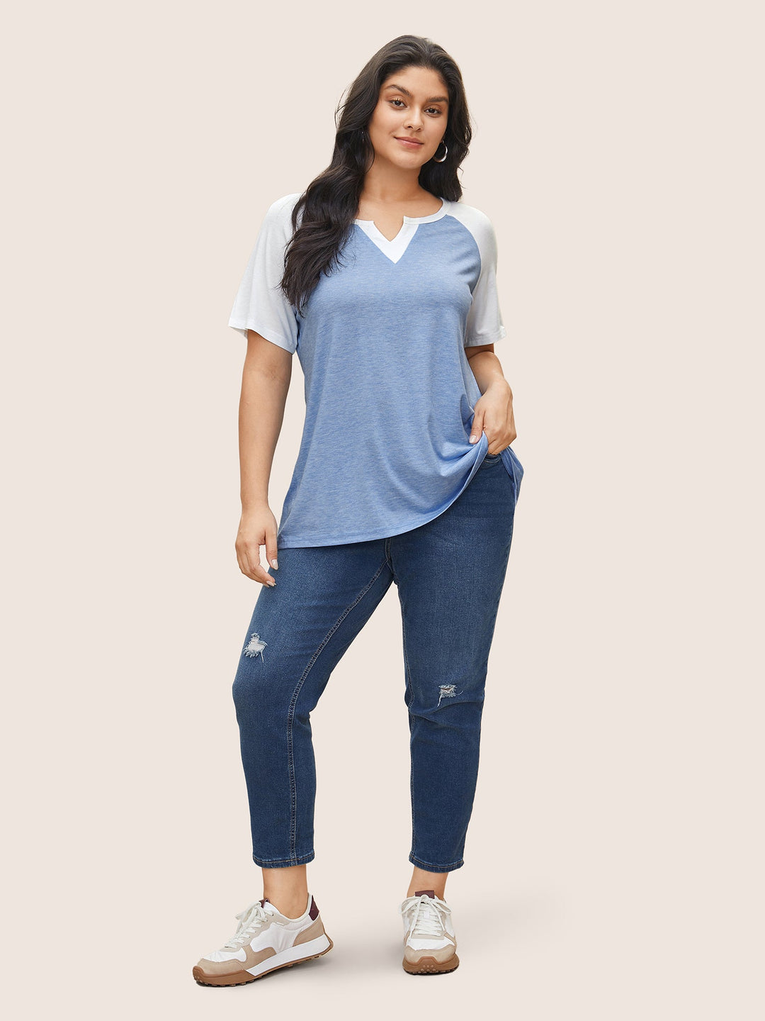 Colorblock Contrast Notched Raglan Sleeve T-shirt