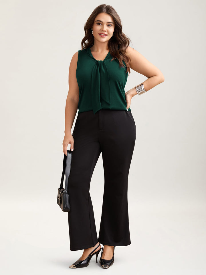 Knotted Neckline Fitted Sleeveless Blouse