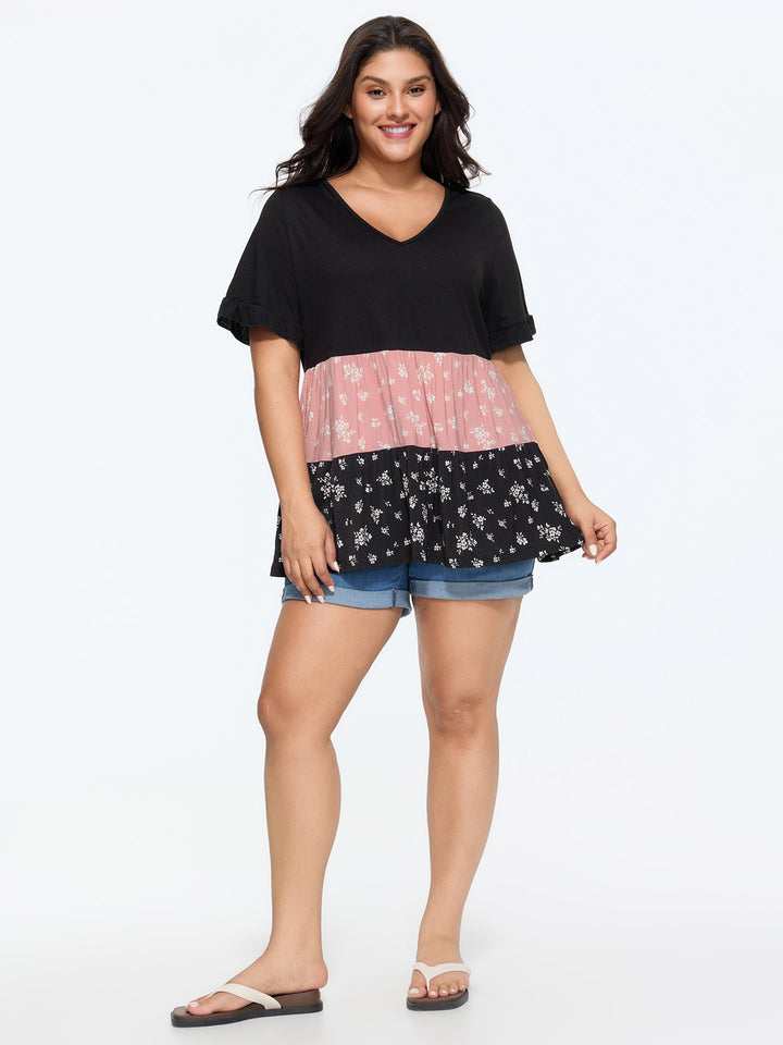 Color Contrast Floral Print Tiered Top