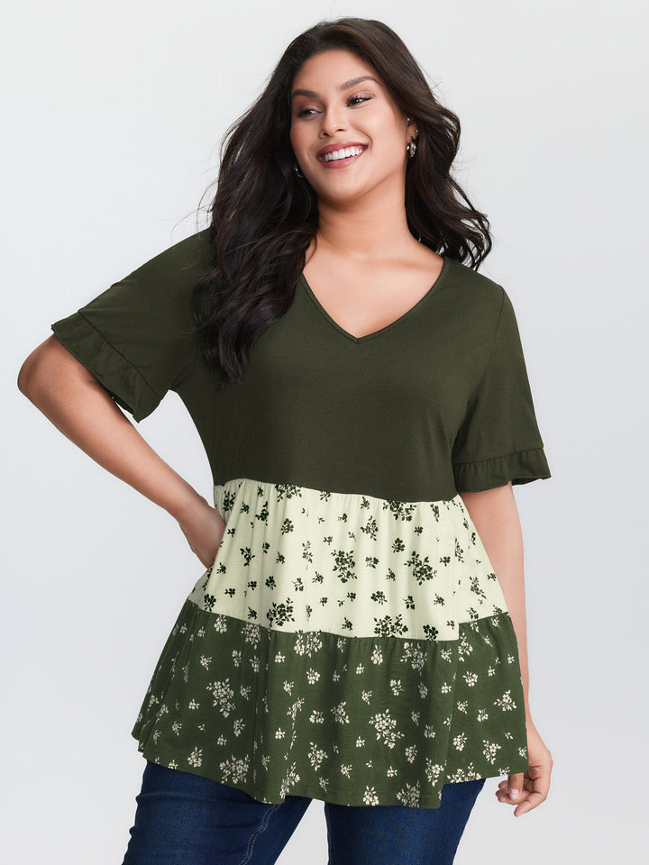 Color Contrast Floral Print Tiered Top