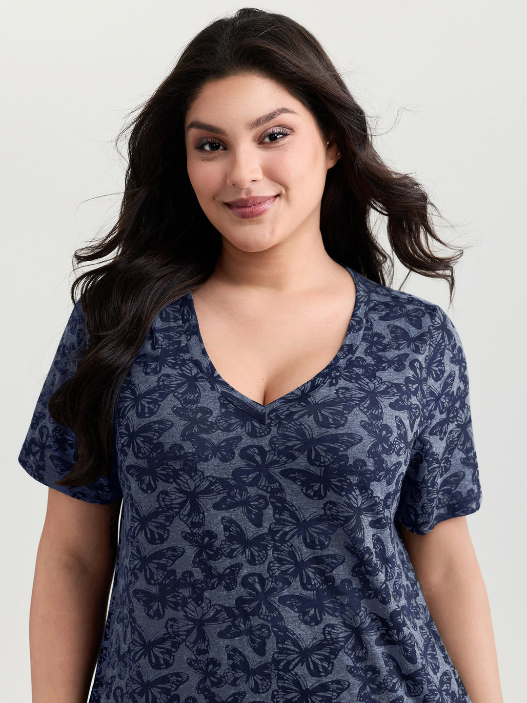 Textured Butterfly Pattern V-Neck T-Shirt