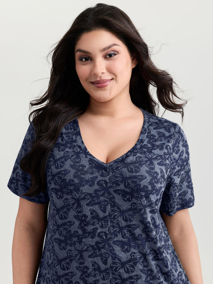 Textured Butterfly Pattern V-Neck T-Shirt