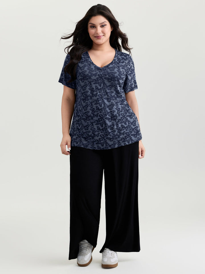 Textured Butterfly Pattern V-Neck T-Shirt