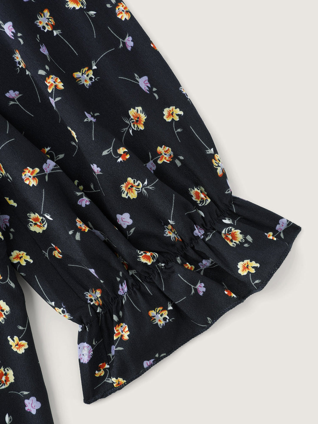 Floral Print Shirred Cuff Sleeve Blouse